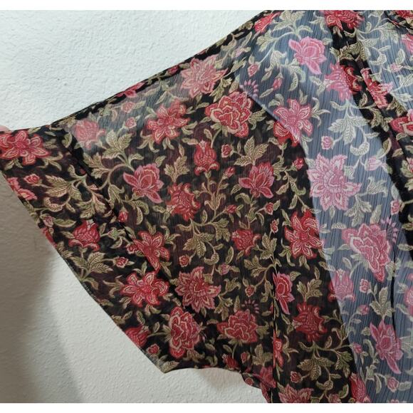 Converse Black Red Floral Sheer Button Up Top XL Lightweight Belted Soft Stretch - Picture 2 of 8